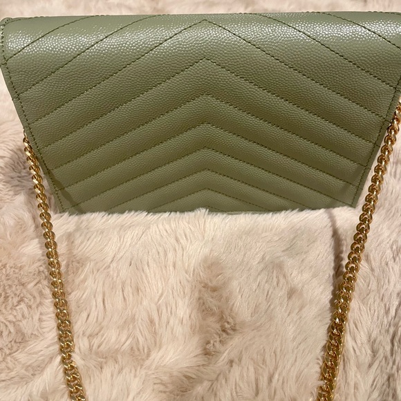 Small YSL Envelope Flap Wallet on Chain - Picture 3 of 10